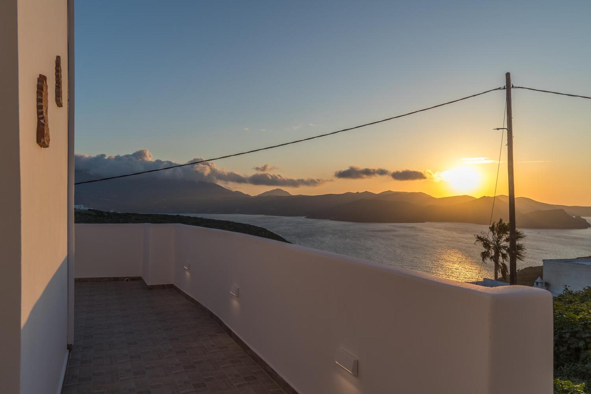Malum Sunset View *